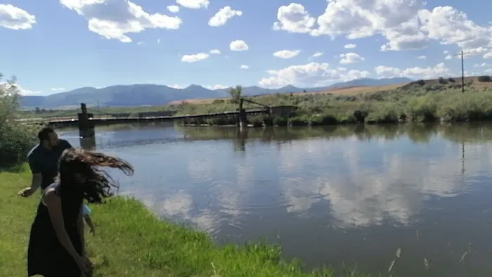 Riverside RV Picture 7