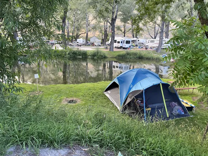 Mary's Place Campground Picture 3