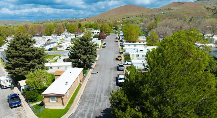 Elk Village Mobile Home Community Picture 6