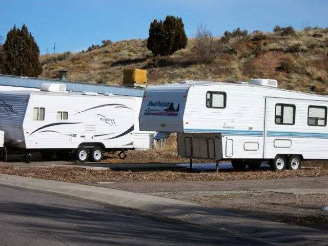 Cowboy RV & Mobile Home Park Picture 3