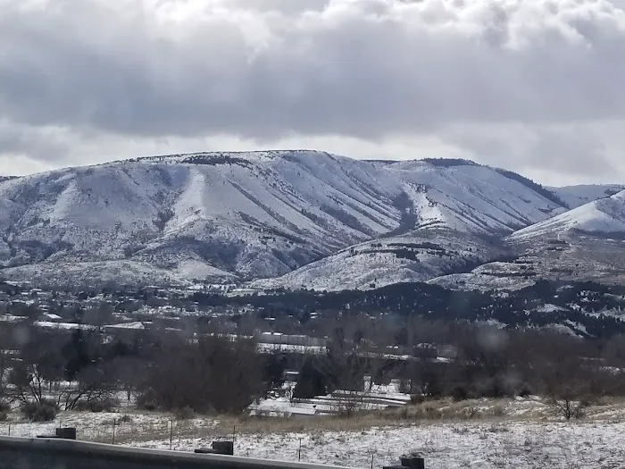 Cowboy RV & Mobile Home Park Picture 4