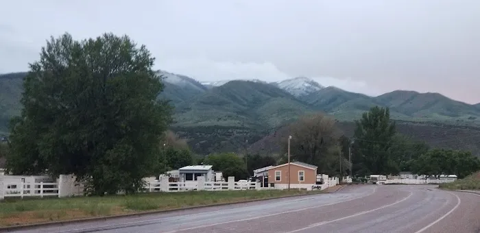 Cowboy RV & Mobile Home Park Picture 6