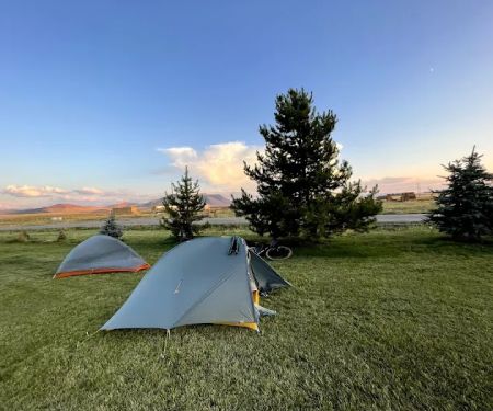 China Hat Store & RV Park