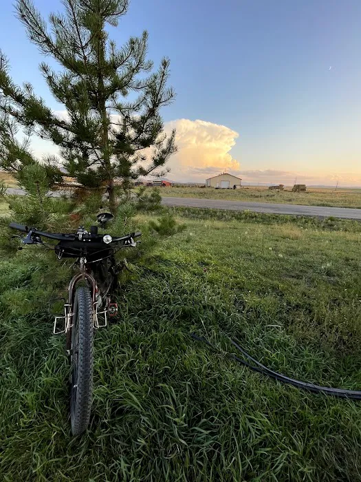 China Hat Store & RV Park Picture 3