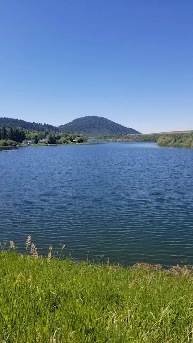 Cedar Bay Marina RV Park & Cafe Picture 10