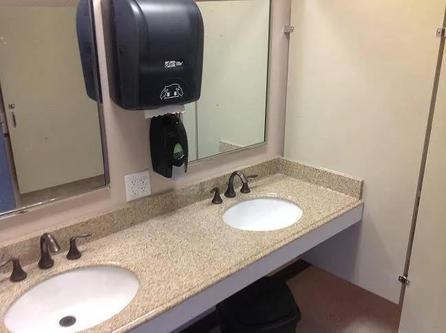 Batise Springs RV Park Picture 9