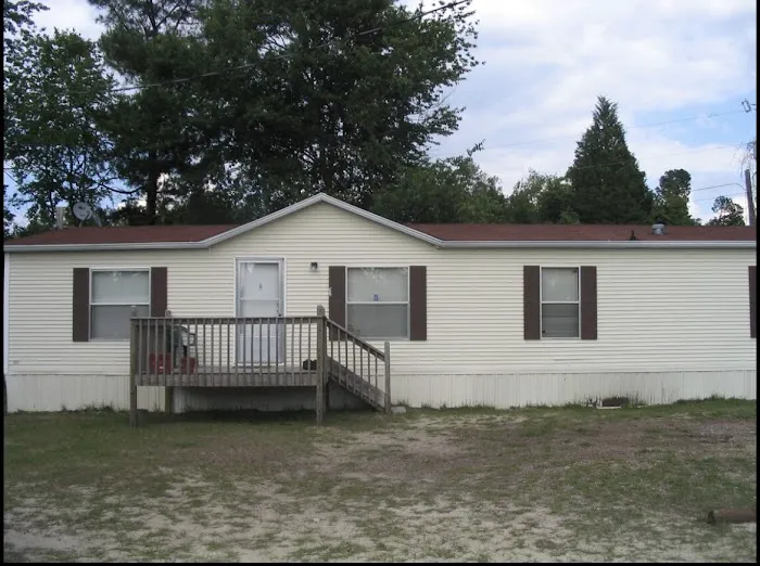 Horseshoe Bend- Aiken Estates MHC Picture 1