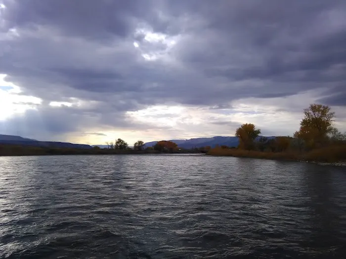 Heron's Nest RV Park & Camp Picture 1