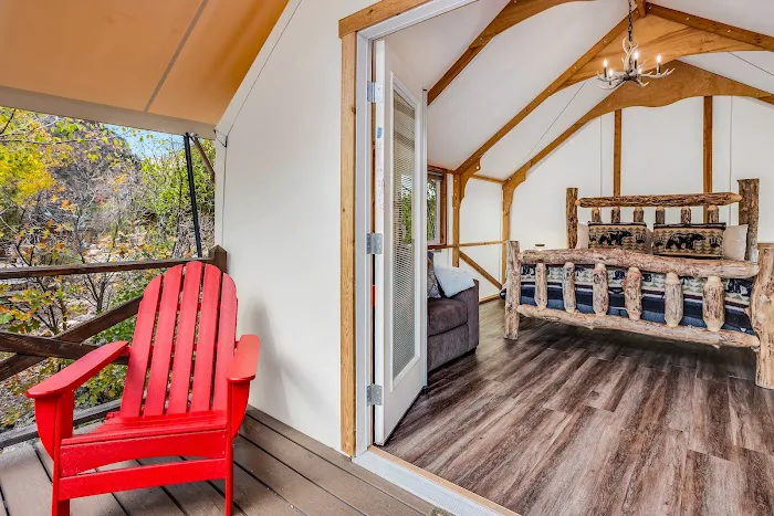 Glenwood Canyon Resort Picture 1