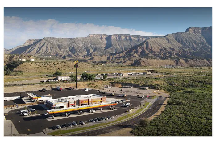 Love's RV Hookup Picture 9