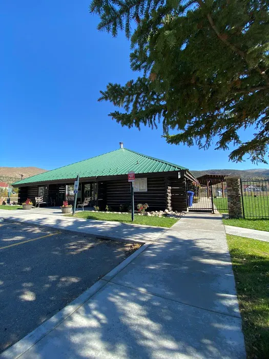 Eagle River Village Picture 7