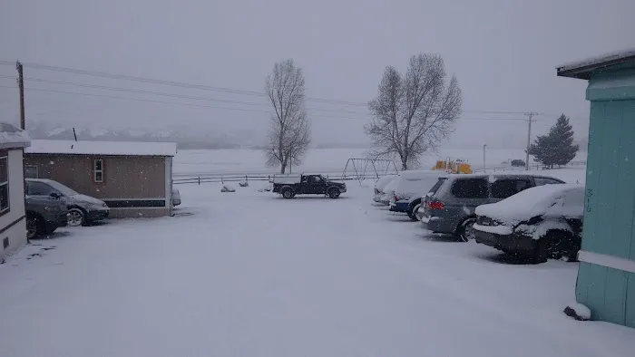 Eagle River Village Picture 9