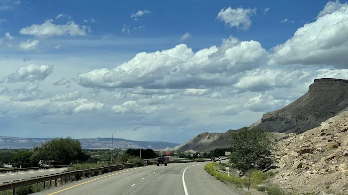 Palisade Mobile Home Park Picture 2