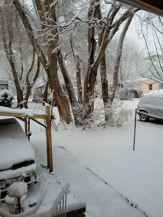 Palisade Mobile Home Park Picture 9