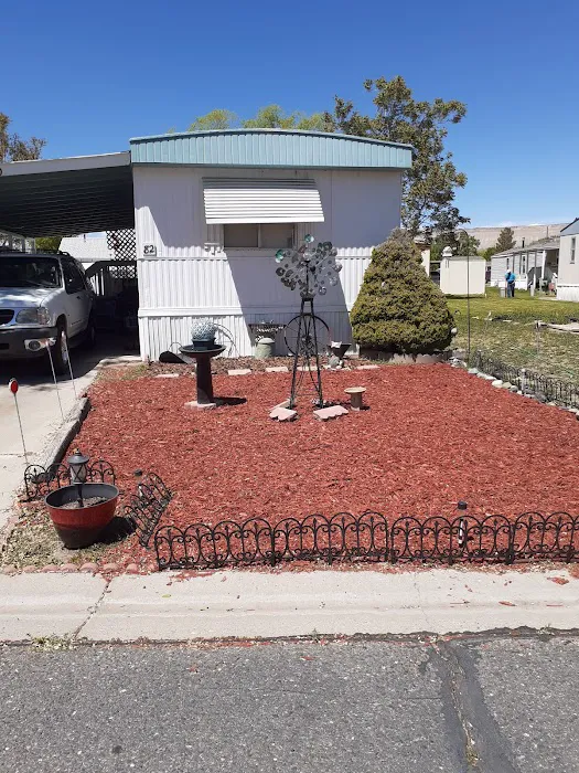 Picture Ranch Mobile Home Park Picture 3