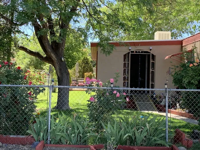 Candlewood Park Picture 5