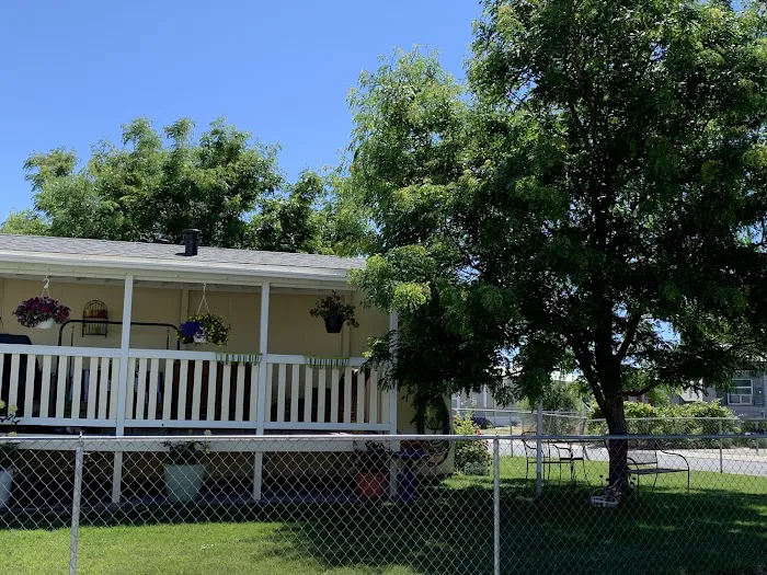 Candlewood Park Picture 3