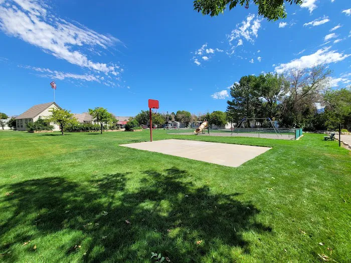 Midlands Village Manufactured Home Community Picture 7