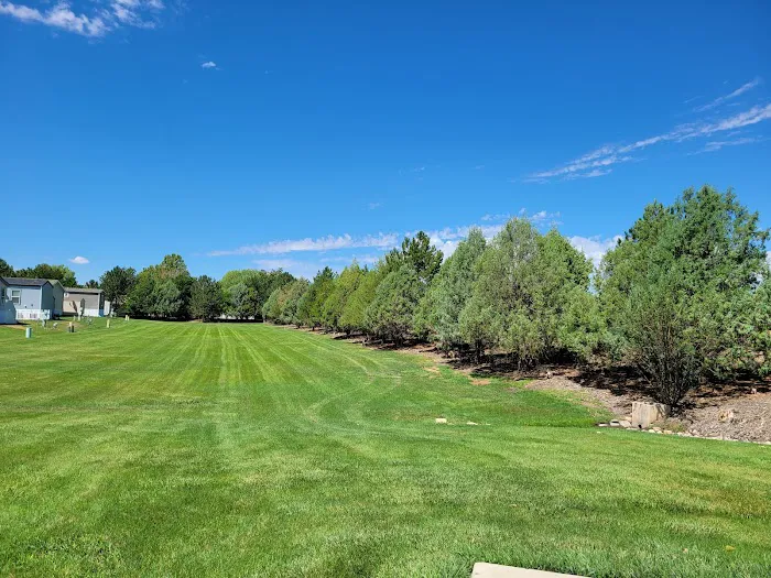 Midlands Village Manufactured Home Community Picture 9