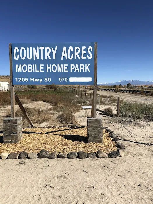 Country Acres Mobile Home Park Picture 2