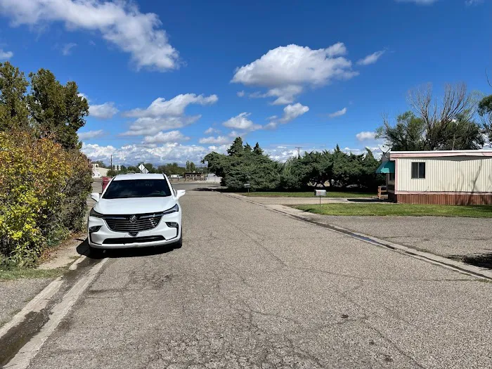 Western Hills Mobile Home Community Picture 9