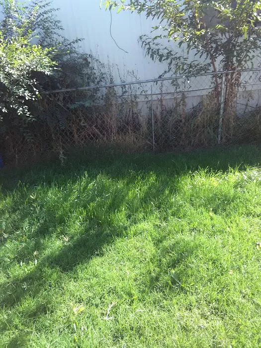 Westlake Mobile Home Park Picture 10