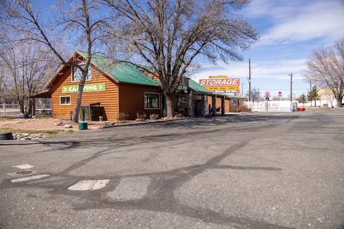 Monument RV Park Picture 6