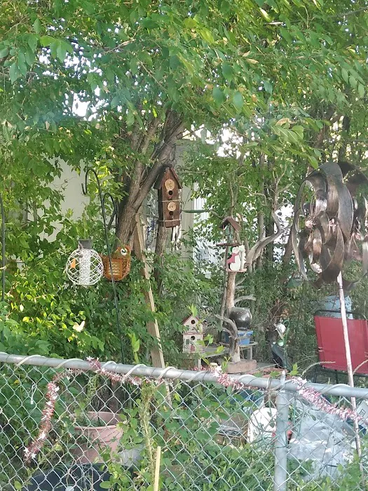 Cottonwood Mobile Home Park Picture 7