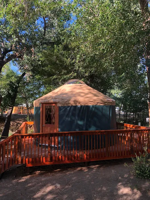 Cedar Creek Lodging & RV Park Picture 8