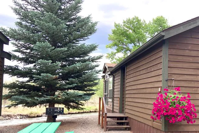 Riverbend RV Park and Cabins Picture 7