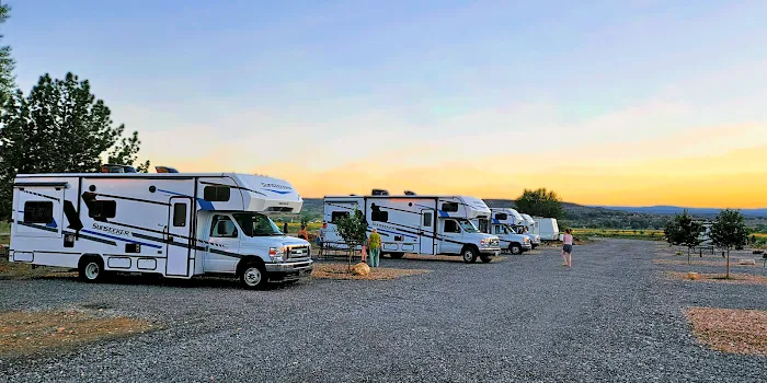 The Campers Hub Picture 9