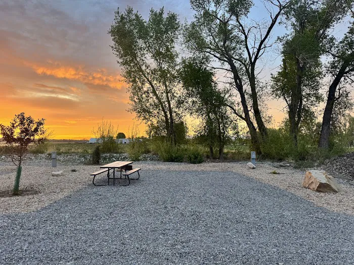 The Campers Hub Picture 6