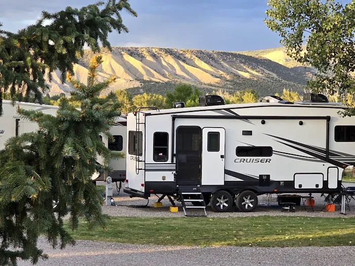 Centennial RV Park Picture 8