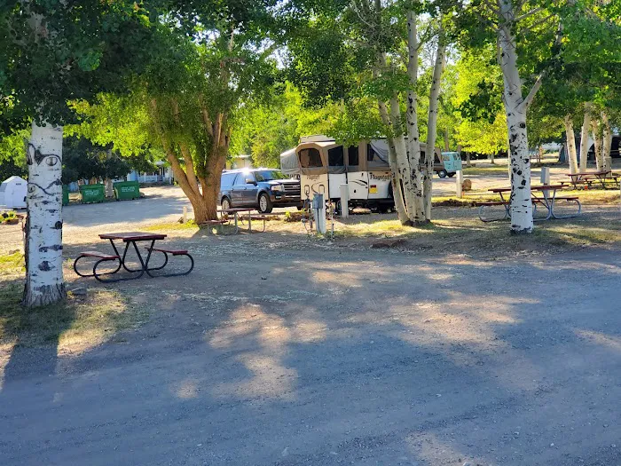 Oasis RV Resort & Cottages Gunnison Picture 1