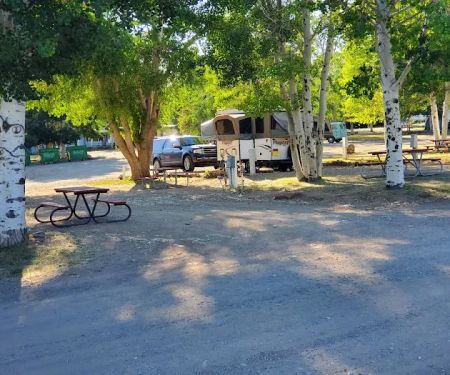 Oasis RV Resort & Cottages Gunnison