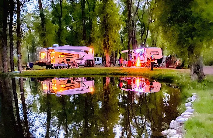 Mountain Time RV Park and Cabins (Formerly Tall Texan) Picture 9