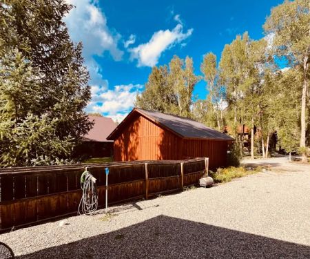 The Cozy Lake City RV