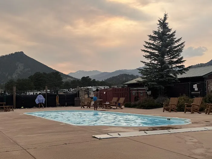 Elk Meadow Lodge and RV Resort Picture 2