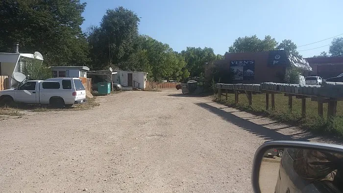 Vern's Trailer Park Picture 2