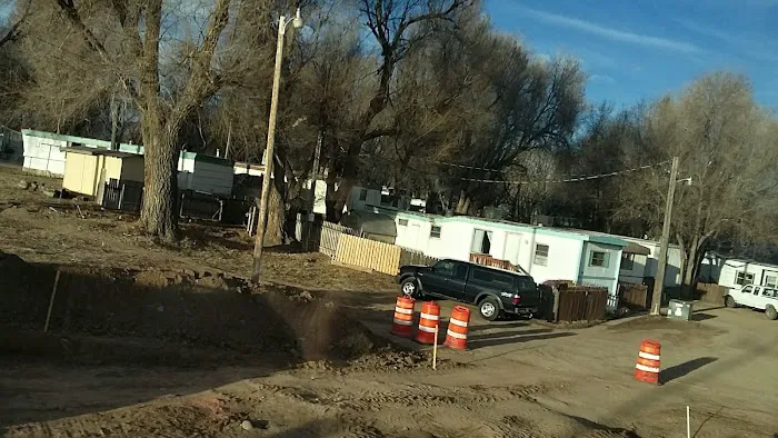 Terry Lake Mobile Home⁶ Park Picture 10