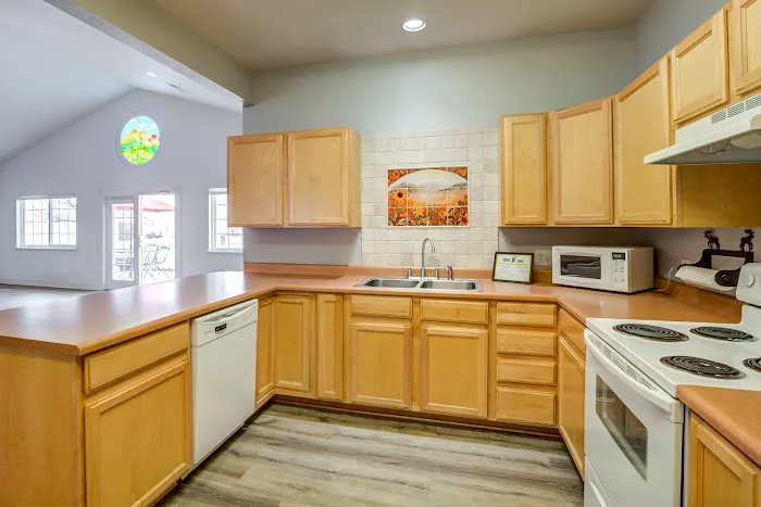 Sunflower Active Adult Community Picture 2