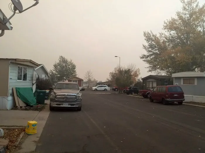 Pleasant Grove Manufactured Home Community Picture 2