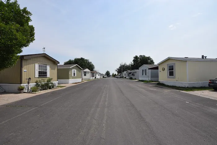 Pleasant Grove Manufactured Home Community Picture 8