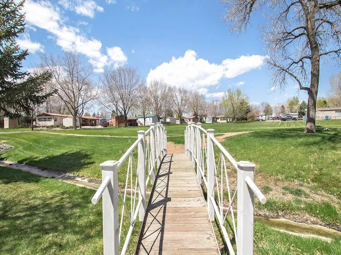 Alpine Vista Village Picture 5