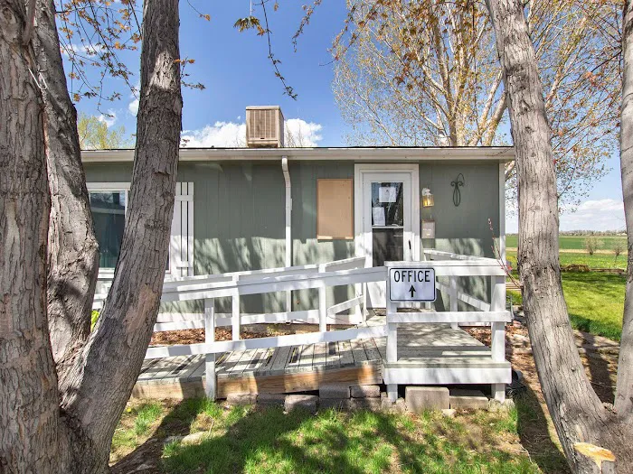 Alpine Vista Village Picture 2