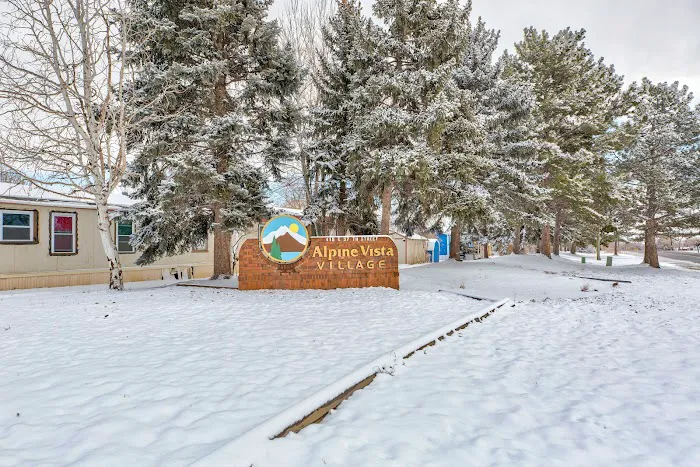 Alpine Vista Village Picture 9