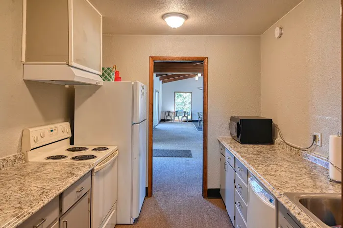 Lago Vista Mobile Home Picture 3