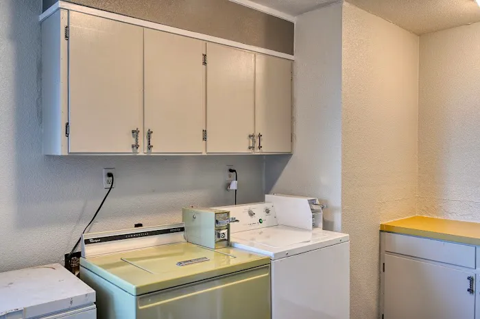 Lago Vista Mobile Home Picture 9