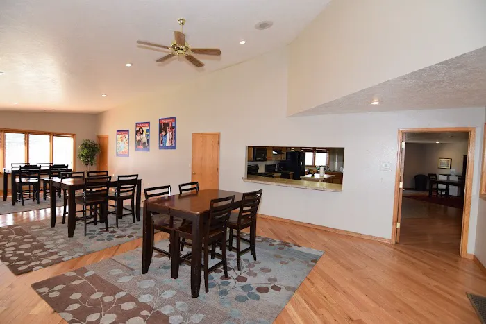 Harmony Village Manufactured Home Community Picture 4