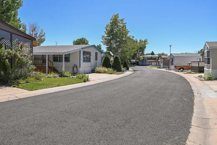 Aspen Ridge Manufactured Home Community Picture 3